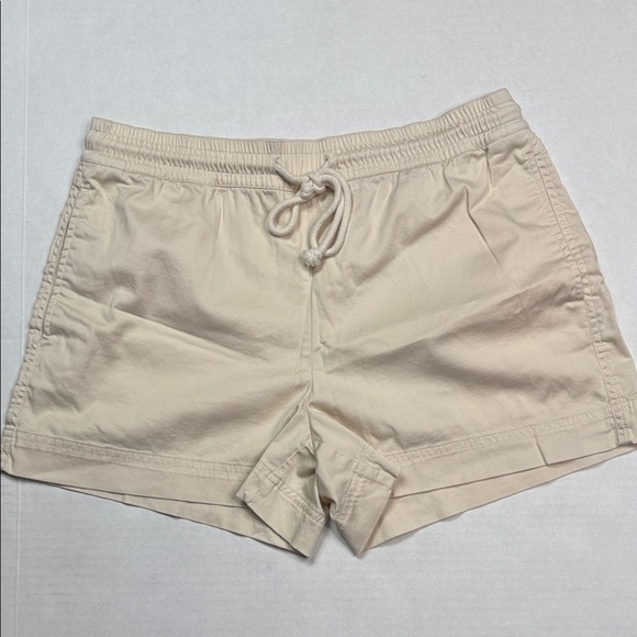 Lou & Grey khaki drawstring shorts Med NWOT - Picture 1 of 10